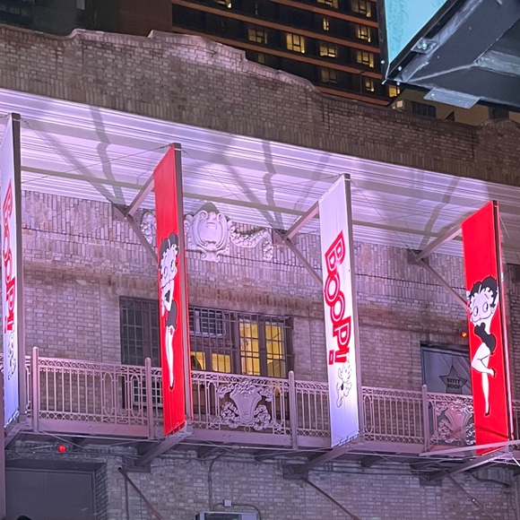 Betty Boop 4/5/25 Opening night Bundle Broadway - Picture 16 of 16